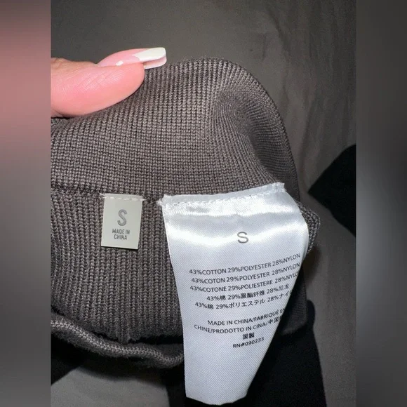 Essentials Fear of god fret leggings ribbed size small - Picture 3 of 4